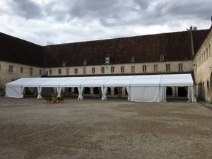 location d'un chapiteau barnum de 400m2